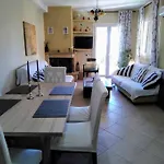 Agi\'S Apartment
