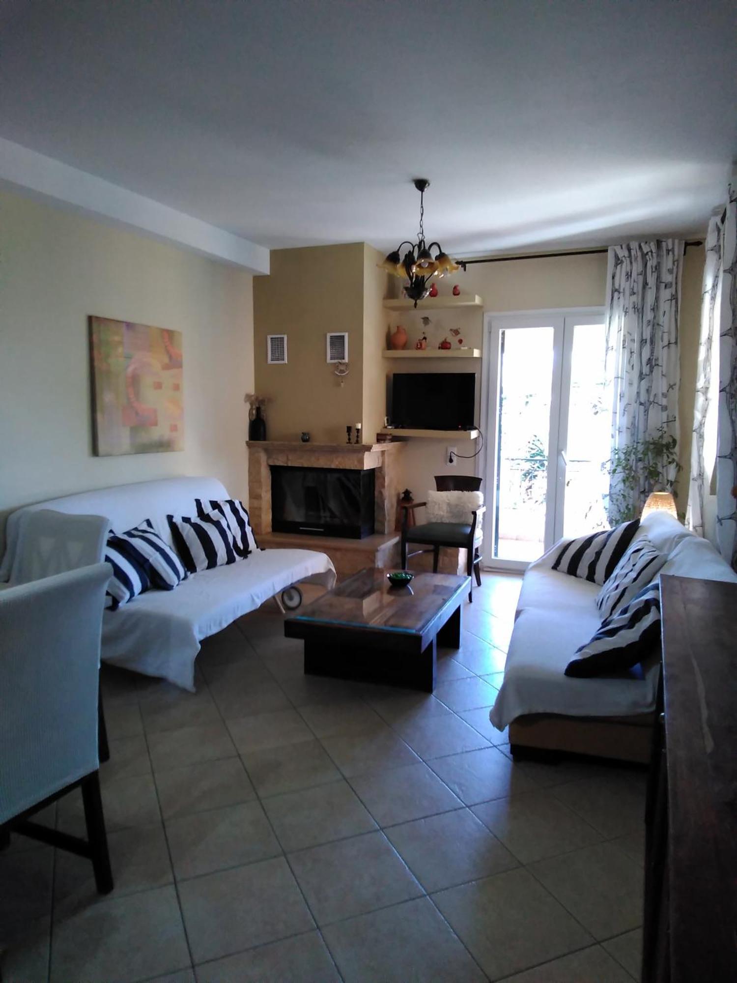Apartament Agi's Alykes Potamou